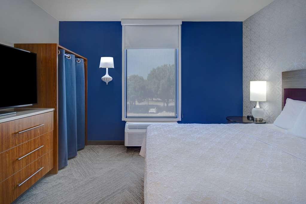 Hampton Inn Zanesville Oda fotoğraf