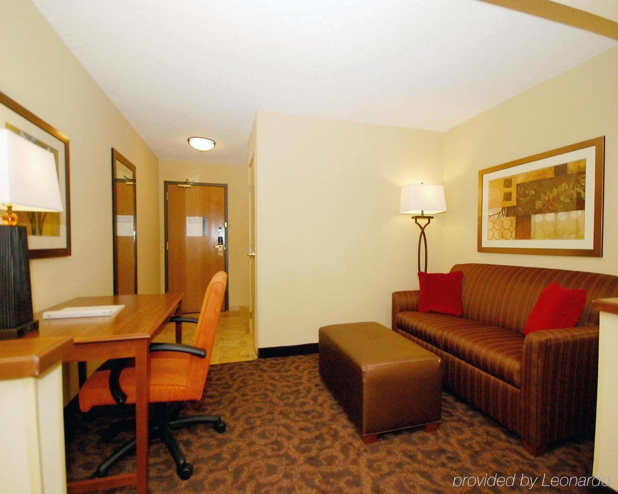 Hampton Inn Zanesville Oda fotoğraf